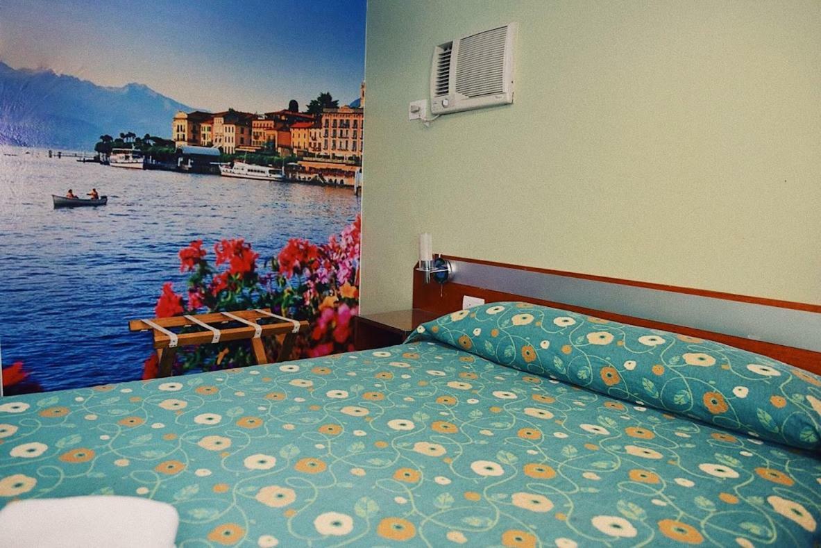 Residencial Italia Bed & Breakfast Cordoba Bagian luar foto